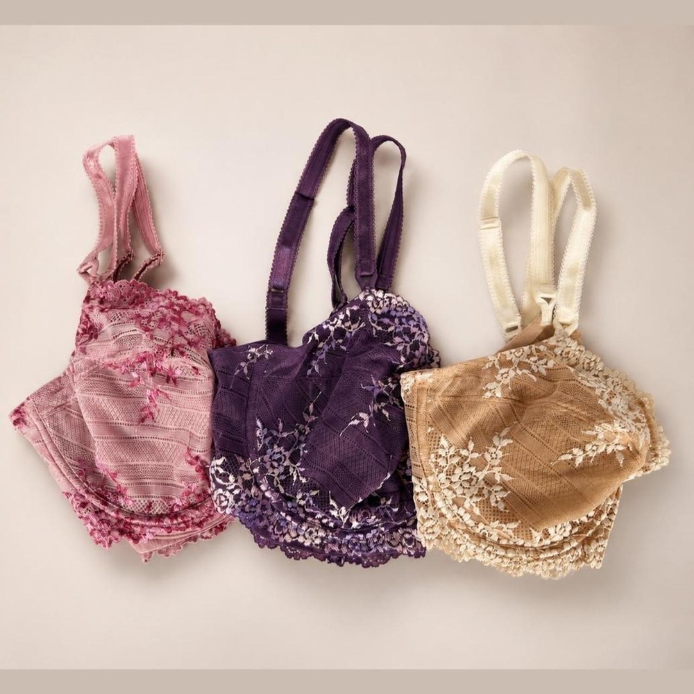 Wacoal purple, pink and tan lace bras batch of 3 Size 36DD New without tags